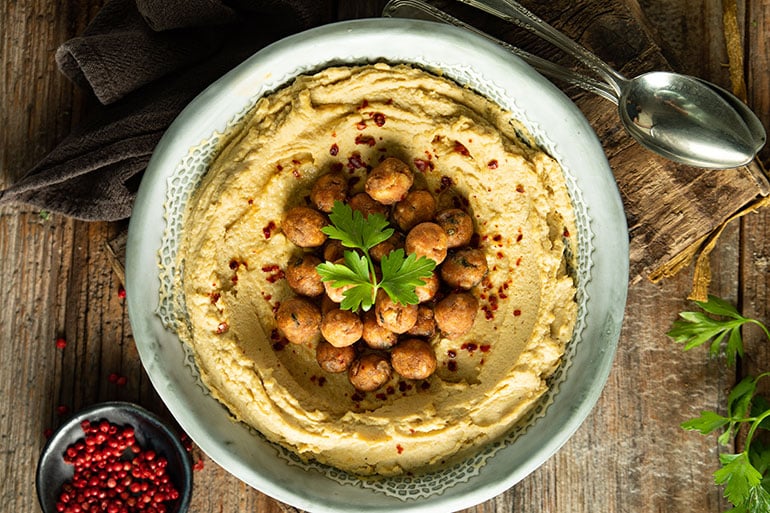 Vejateryen Köfteli Humus Tarifi