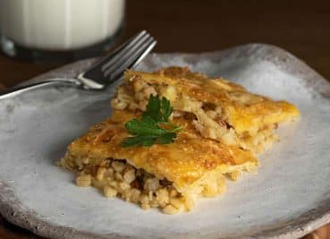 Bakliyatlı Börek Tarifi