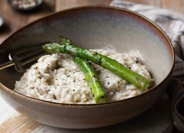 Risotto Tarifi (Yanında Kuşkonmaz İle)