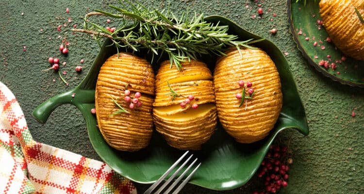 Çıtır Biberiyeli Akordiyon Patates Tarifi